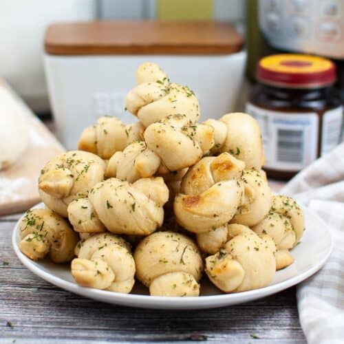 Instant Pot Garlic Knots