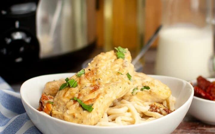 Crock Pot (Slow Cooker) Marry Me Chicken