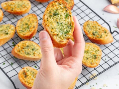 Air Fryer Garlic Bread