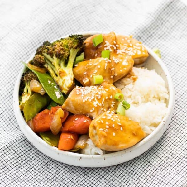 Sheet Pan Teriyaki Chicken with Vegetables - theairfryingdiva.com