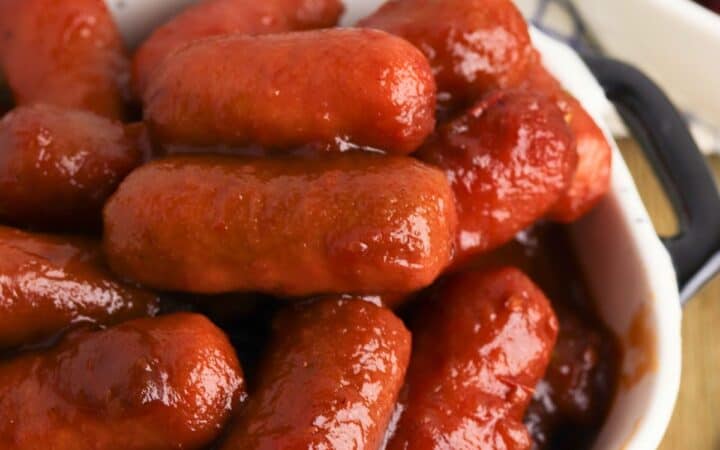Crockpot Cranberry Chili Cocktail Sausages