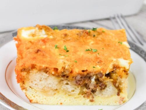 Easy Breakfast Casserole with Biscuits