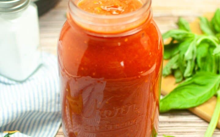 3 Ingredient Instant Pot Tomato Sauce