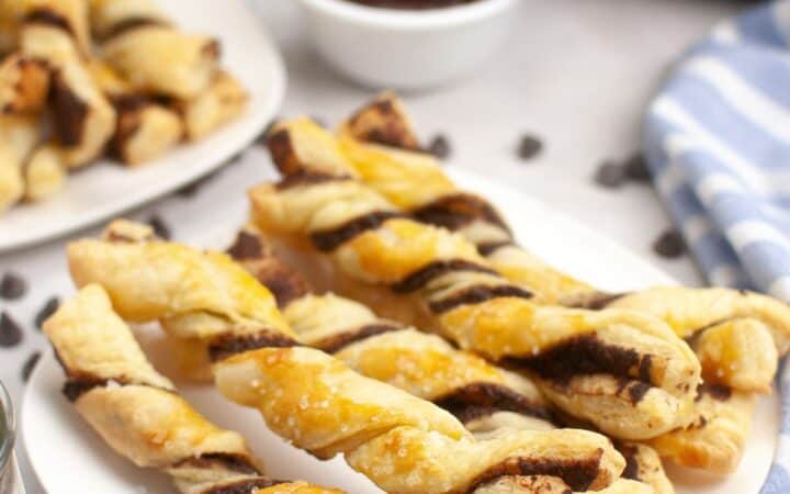 Air Fryer Chocolate Puff Pastry