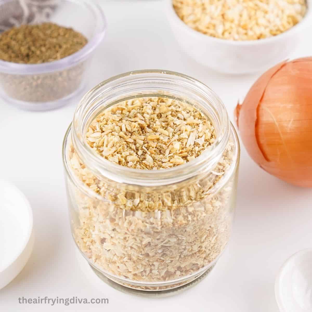 Homemade Onion Soup Mix,made with just five ingredients, this versatile seasoning can be used for a variety of food from soups to dips.