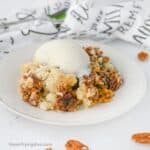 Pecan Pie Dump Cake Recipe