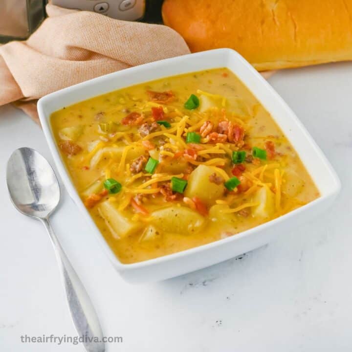 CrockPot Cheeseburger Soup