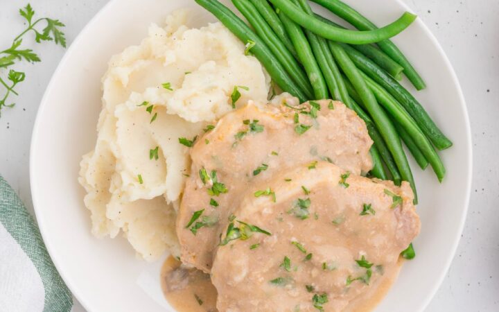 Slow Cooker Country Style Pork Chops