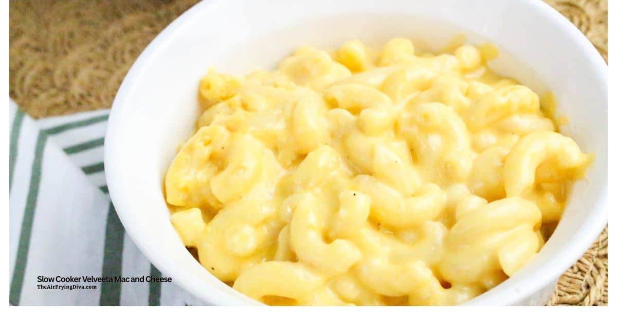 Slow Cooker Velveeta Mac and Cheese, discover this easy, dump-and-go recipe that delivers perfection with zero effort. Perfect for potlucks ! Slow Cooker Velveeta Mac and Cheese, discover this easy, dump-and-go recipe that delivers perfection with zero effort. Perfect for potlucks !