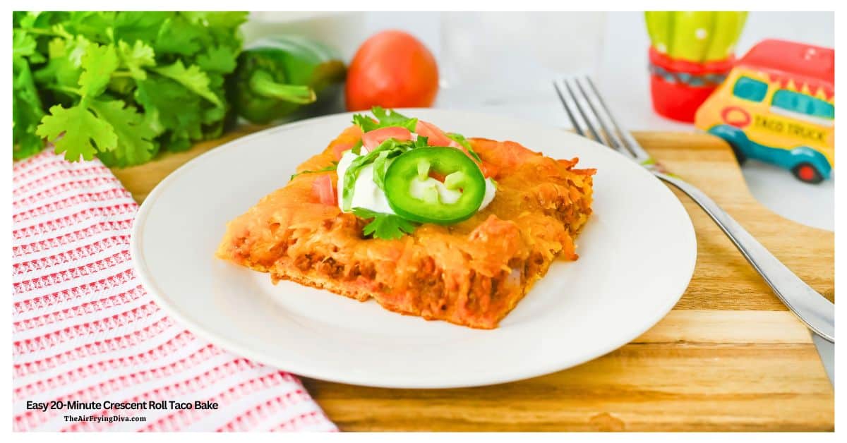 Easy 20-Minute Crescent Roll Taco Bake, Made with seasoned ground beef, salsa, buttery crescent rolls, and gooey cheddar cheese! Easy 20-Minute Crescent Roll Taco Bake, Made with seasoned ground beef, salsa, buttery crescent rolls, and gooey cheddar cheese!