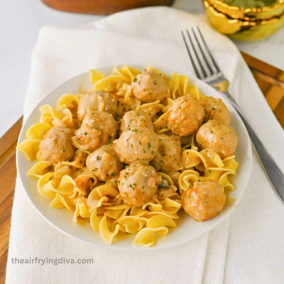 Creamy Slow Cooker Swedish Meatballs made with frozen meatballs, mushroom soup, onion soup mix, and sour cream. An easy crockpot dinner served over egg noodles or rice — perfect for busy weeknights and cozy family meals. Creamy Slow Cooker Swedish Meatballs made with frozen meatballs, mushroom soup, onion soup mix, and sour cream. An easy crockpot dinner served over egg noodles or rice — perfect for busy weeknights and cozy family meals.