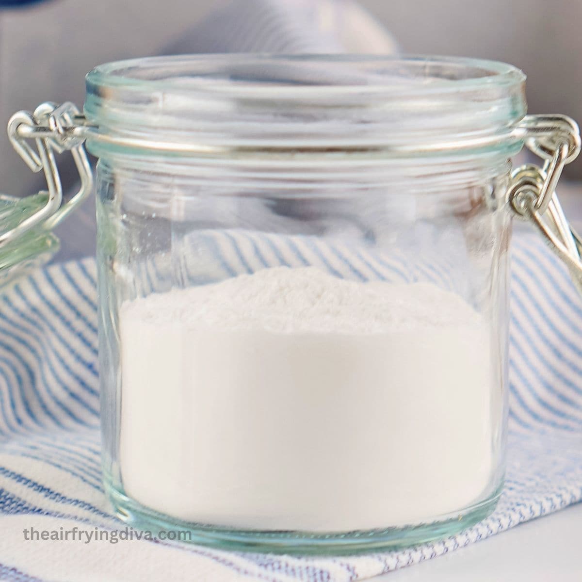 How to Make Homemade Baking Powder with just 3 simple ingredients. This easy DIY recipe comes together in minutes, perfect for baking with. How to Make Homemade Baking Powder with just 3 simple ingredients. This easy DIY recipe comes together in minutes, perfect for baking with.