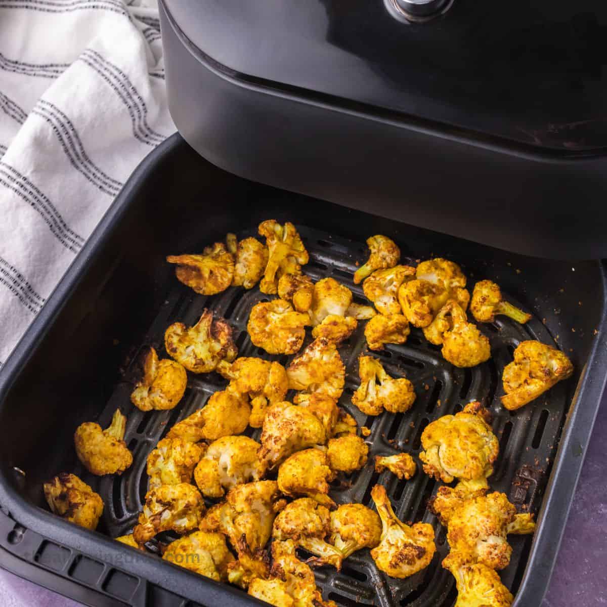 13 Air Fryer Mistakes That Ruin Your Food (And How to Fix Them),Avoid the most common air fryer mistakes with these simple tips and fixes. 13 Air Fryer Mistakes That Ruin Your Food (And How to Fix Them),Avoid the most common air fryer mistakes with these simple tips and fixes.